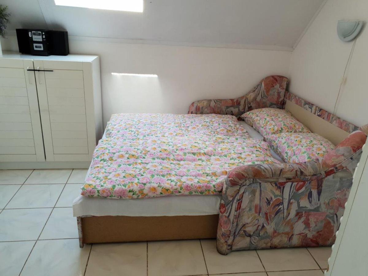 בלטונללה Leander Apartman מראה חיצוני תמונה